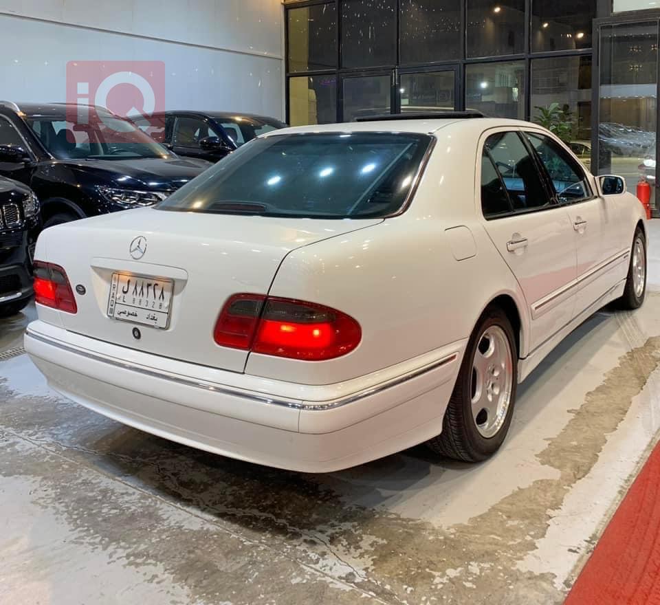 مێرسێدس بێنز E-Class